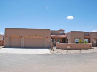 513 Albor Cir NE, Rio Rancho, NM 87124
