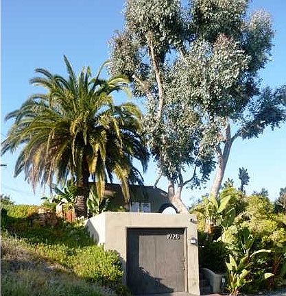 2nd image of 1928 Mission Ave