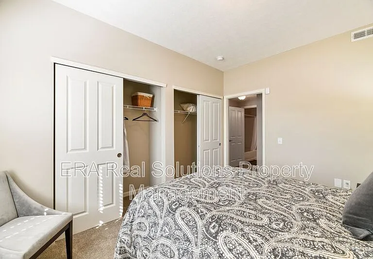 1627-108 Gilmore Park Ave — Photo 18