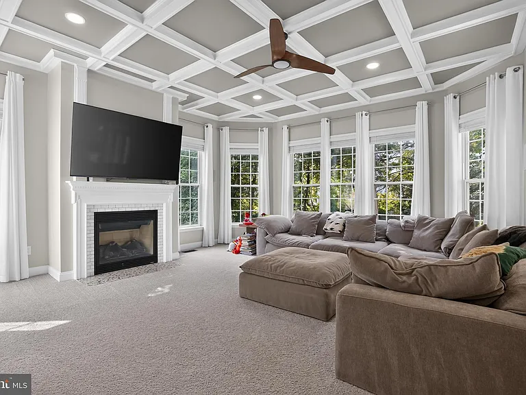 21866 Windover Dr — Photo 21