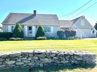 649 Read St, Somerset, MA 02726