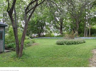91 Bayview St, Belfast, ME 04915