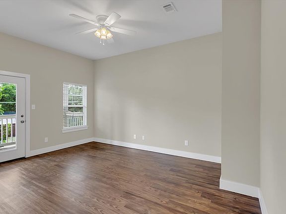 5th image of 315 N Woods St #1