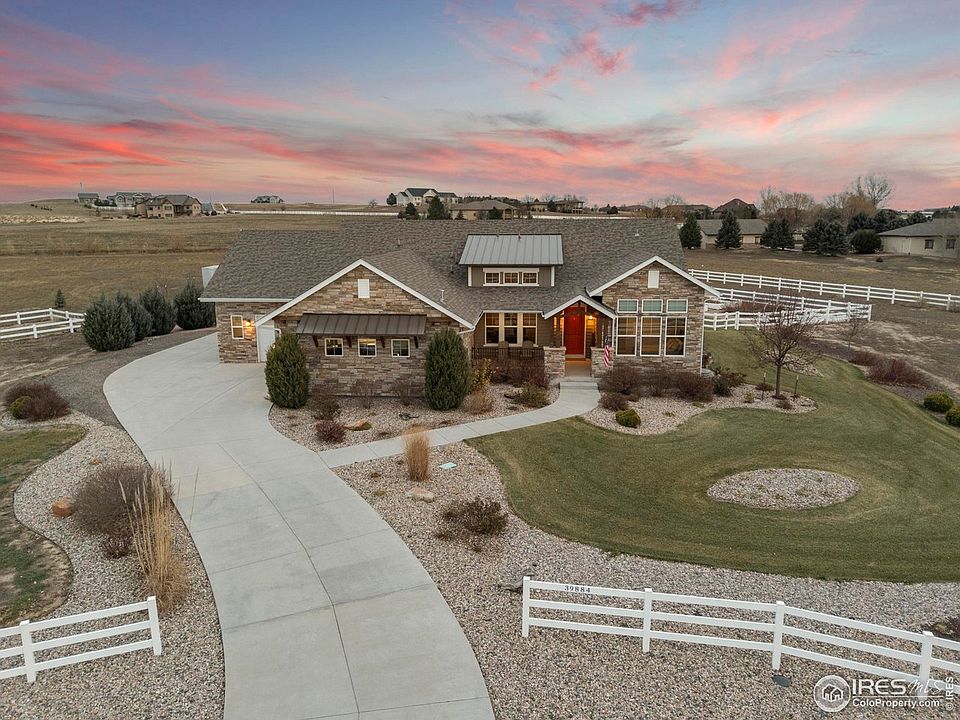 1st image of 39884 Ridgecrest Ct