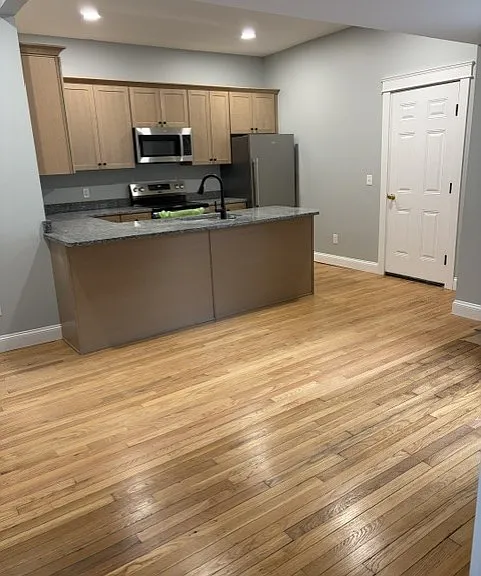 1099 Park St #1 — Photo 3