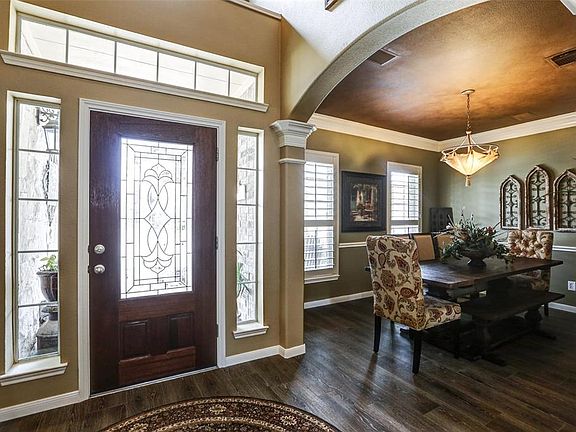 5th image of 26707 Temple Park Ln