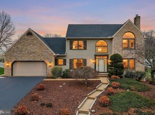 15 Meadow St, New Freedom, PA 17349