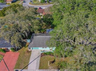 1102 Melrose St, Seffner, FL 33584