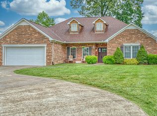 2004 Grademere Dr, Cookeville, TN 38501
