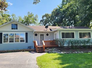 23217 W North Lakewood Ln, Lake Zurich, IL 60047