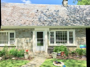 1009 Davis Dr, Lancaster, PA