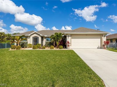 1105 SE 33rd St, CAPE CORAL, FL, 33904