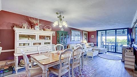 2nd image of 2070 Homewood Blvd #5080