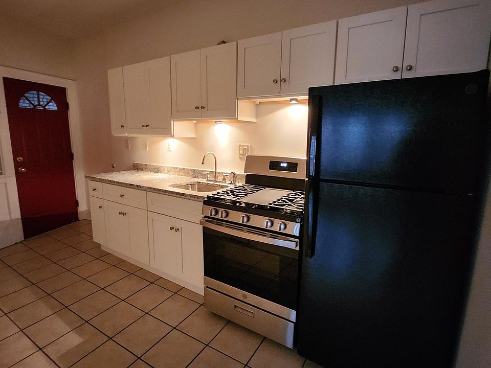1st image of 11841 Lake Ave APT 7