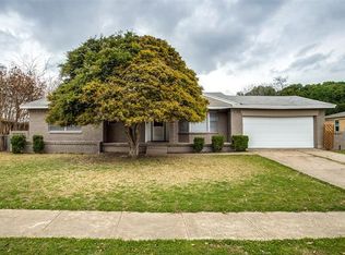 617 Prescott Dr, Garland, TX 75041