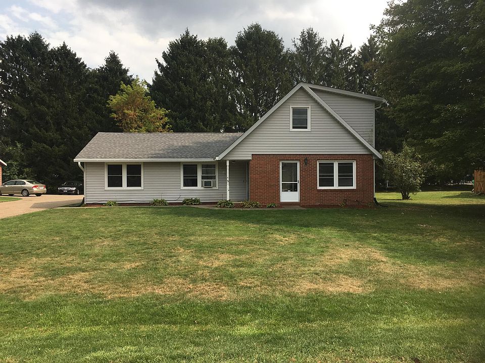 2nd image of 7516 Lynx Ave NE