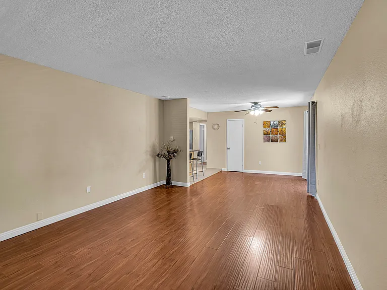 4206-4208 Casa Blanca Ln #4206 — Photo 25