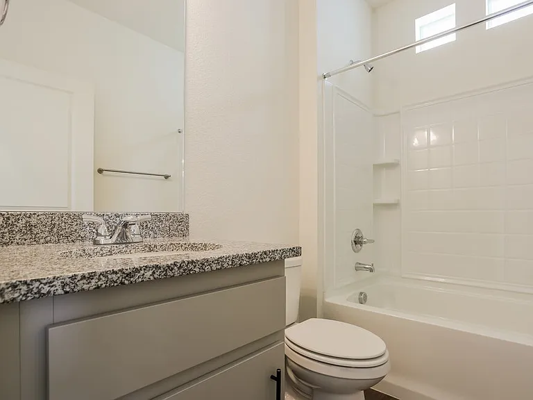 18601 E 47th Pl — Photo 19