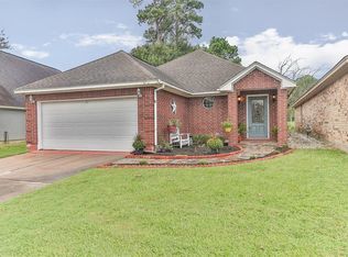 148 Golfview Dr, Montgomery, TX 77356