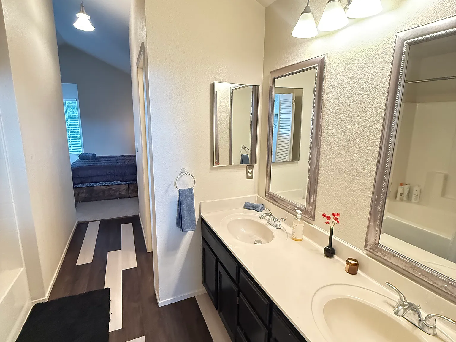 3 bed, 3485 sqft, $3,998 — Photo 4