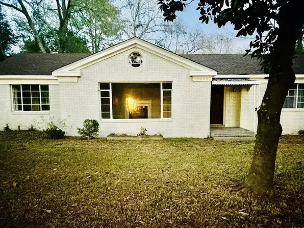 3227 Gilmer Ave, Montgomery, AL 36105