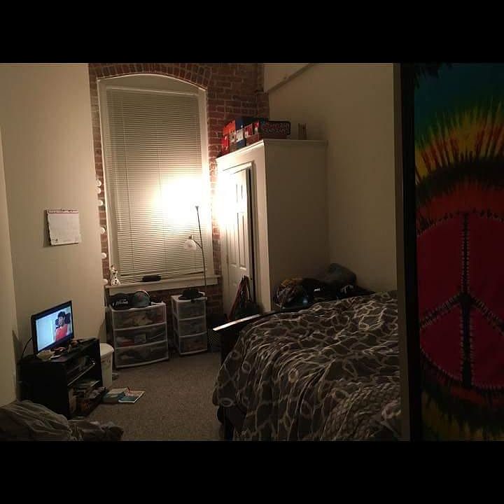 2nd image of 1363 W Broad St APT 238