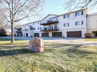 3700 E Peony Pl APT 308, Sioux Falls, SD 57103