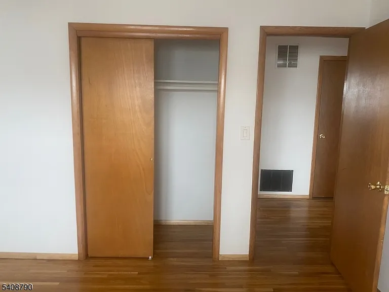 423 Clarkson Ave #2 — Photo 10