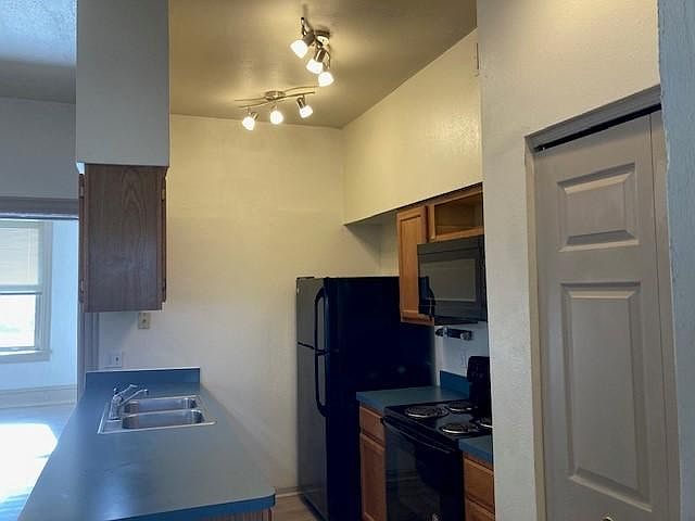 1st image of 3953 Shenandoah Ave #A