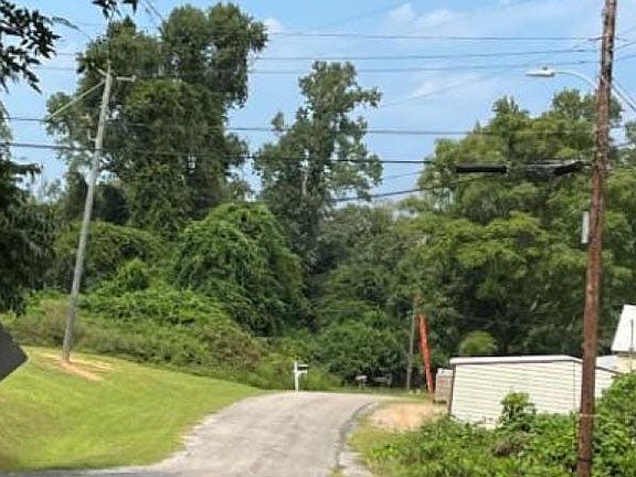 4th image of 910 17th Ave
