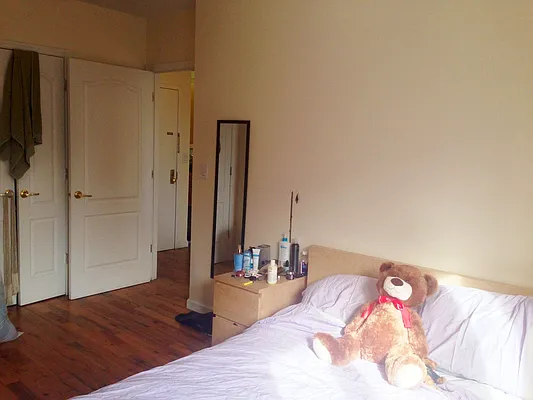 Rented by Sunrise Real Estate | media 27