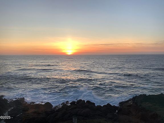 3rd image of 1113 N Highway 101 Unit 46