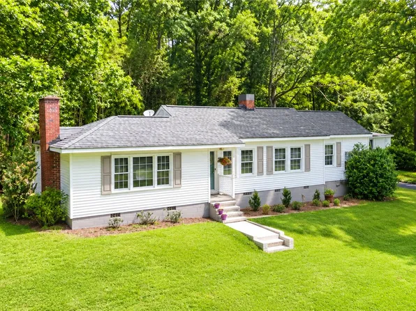 2430 Rainey Rd, Starr, SC 29684