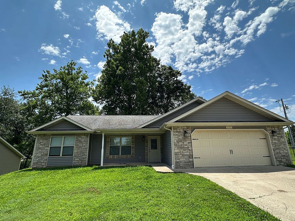 1st image of 333 Lyle Curtis Cir