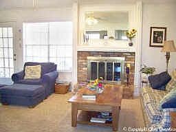 5th image of 1303 Duxbury Ct
