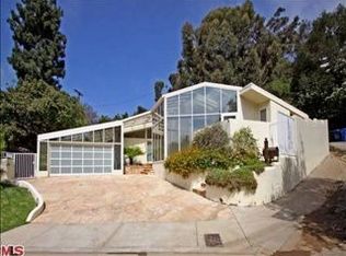 1833 Old Orchard Rd, Los Angeles, CA 90049