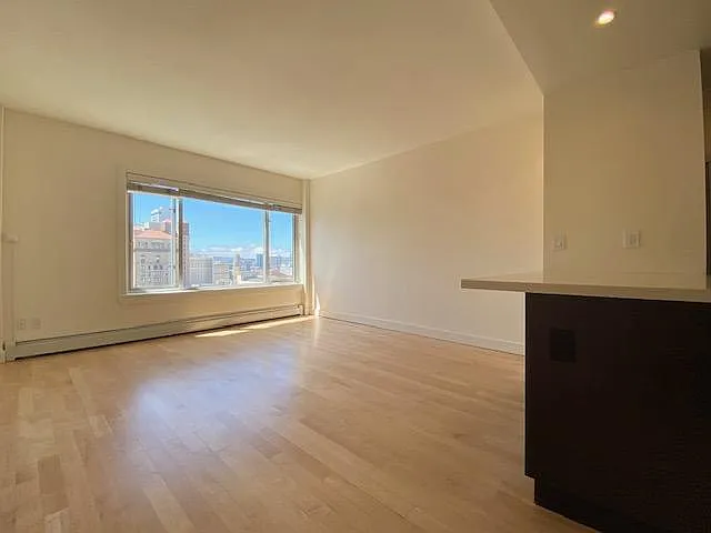 Pinnacle at Nob Hill — Photo 20