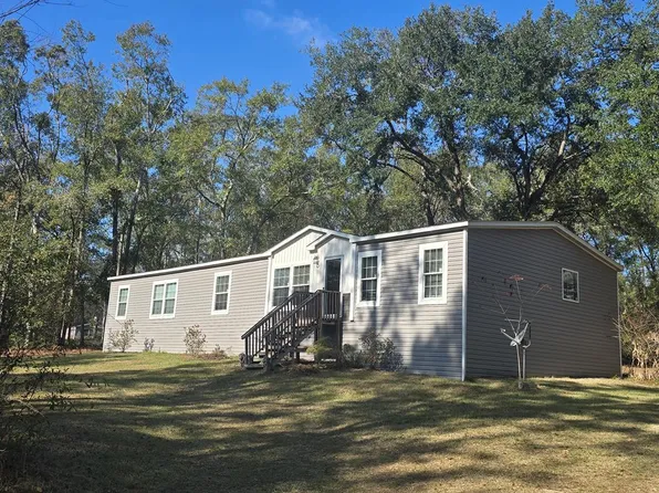 1181 Smokehouse Farm Drive, Greenville, FL 32331