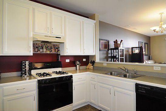 2nd image of 848 Woodewind Dr