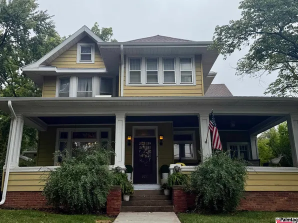 223 N 16th St, Nebraska City, NE 68410