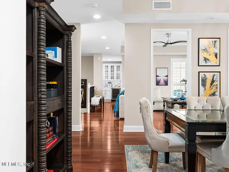 400 E Bay St #2206 — Photo 34