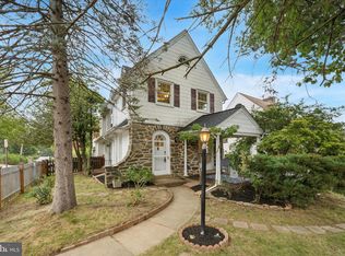 249 Rock Glen Rd, Wynnewood, PA 19096