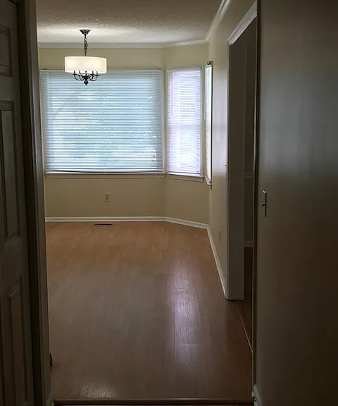 698 Florida Dr — Photo 10