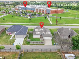 3100 Featherston Rd, Bentonville, AR 72713