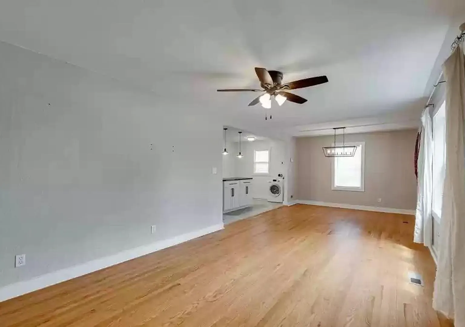 3/ 1 Home for Rent! — Photo 4