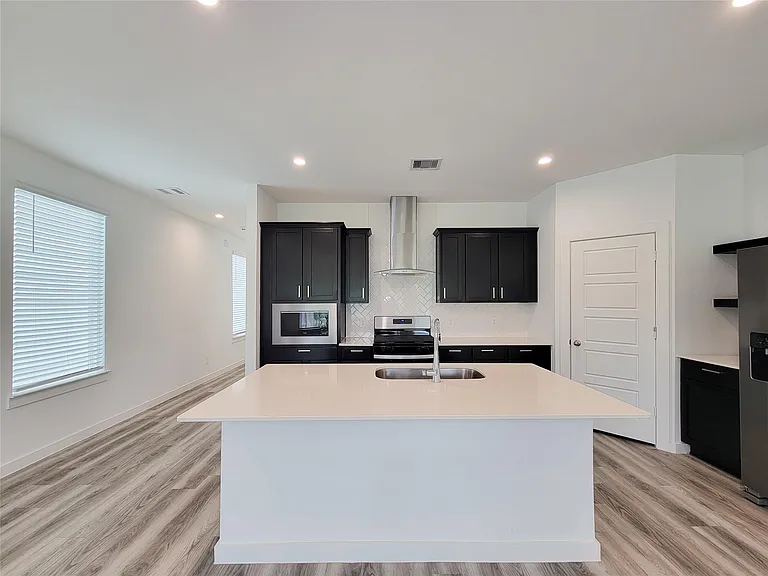3225 Creston Gate Dr — Photo 10