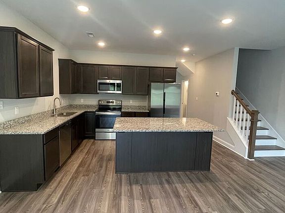5th image of 4835 Moon Lake Ln