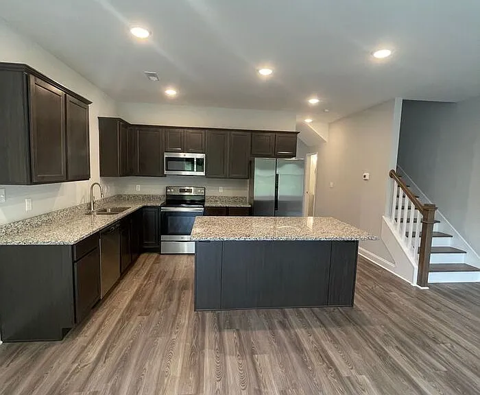 4835 Moon Lake Ln — Photo 5
