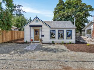 414 Pleasant Ave, Oregon City, OR 97045