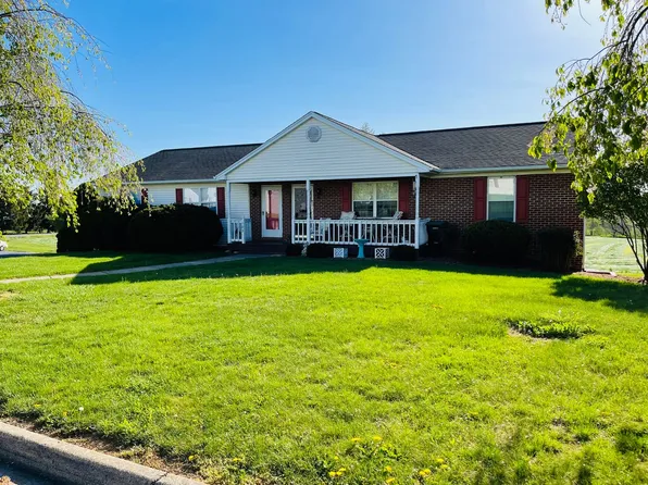 103 Weeping Willow Ln APT C, Bridgewater, VA 22812